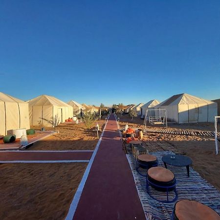 Milky Way Desert Camp 梅尔祖卡 外观 照片