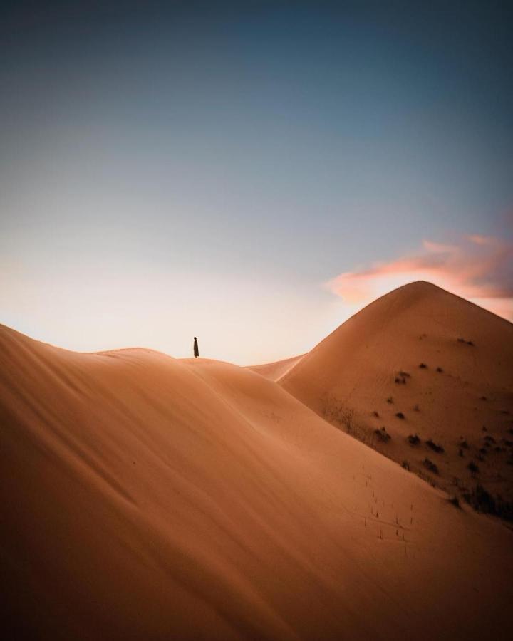 Milky Way Desert Camp 梅尔祖卡 外观 照片