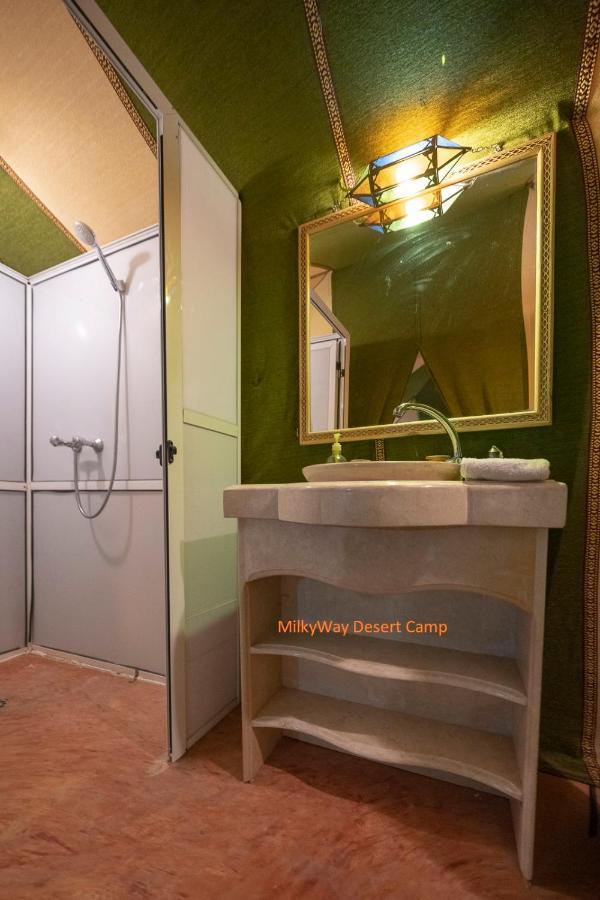 Milky Way Desert Camp 梅尔祖卡 外观 照片