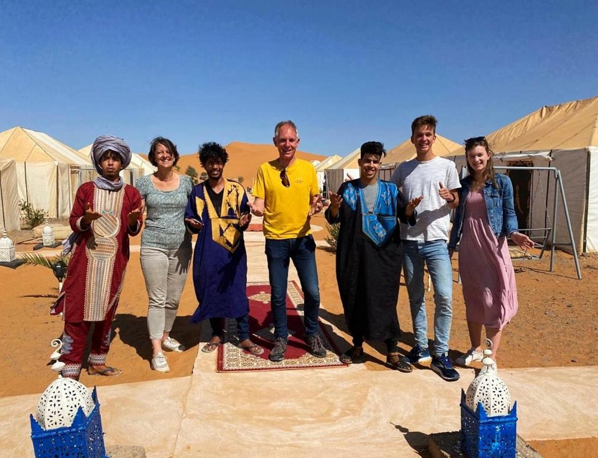 Milky Way Desert Camp 梅尔祖卡 外观 照片