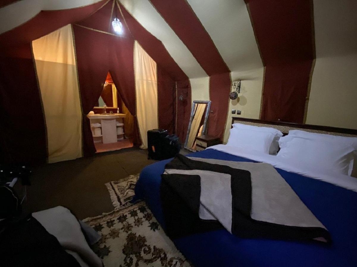 Milky Way Desert Camp 梅尔祖卡 外观 照片