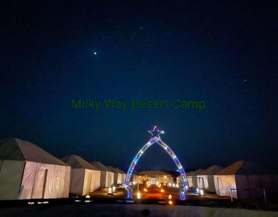 Milky Way Desert Camp 梅尔祖卡 外观 照片