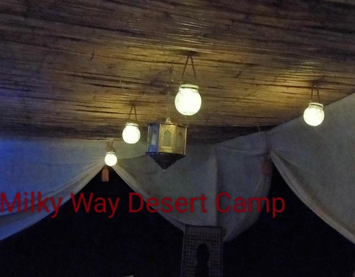 Milky Way Desert Camp 梅尔祖卡 外观 照片