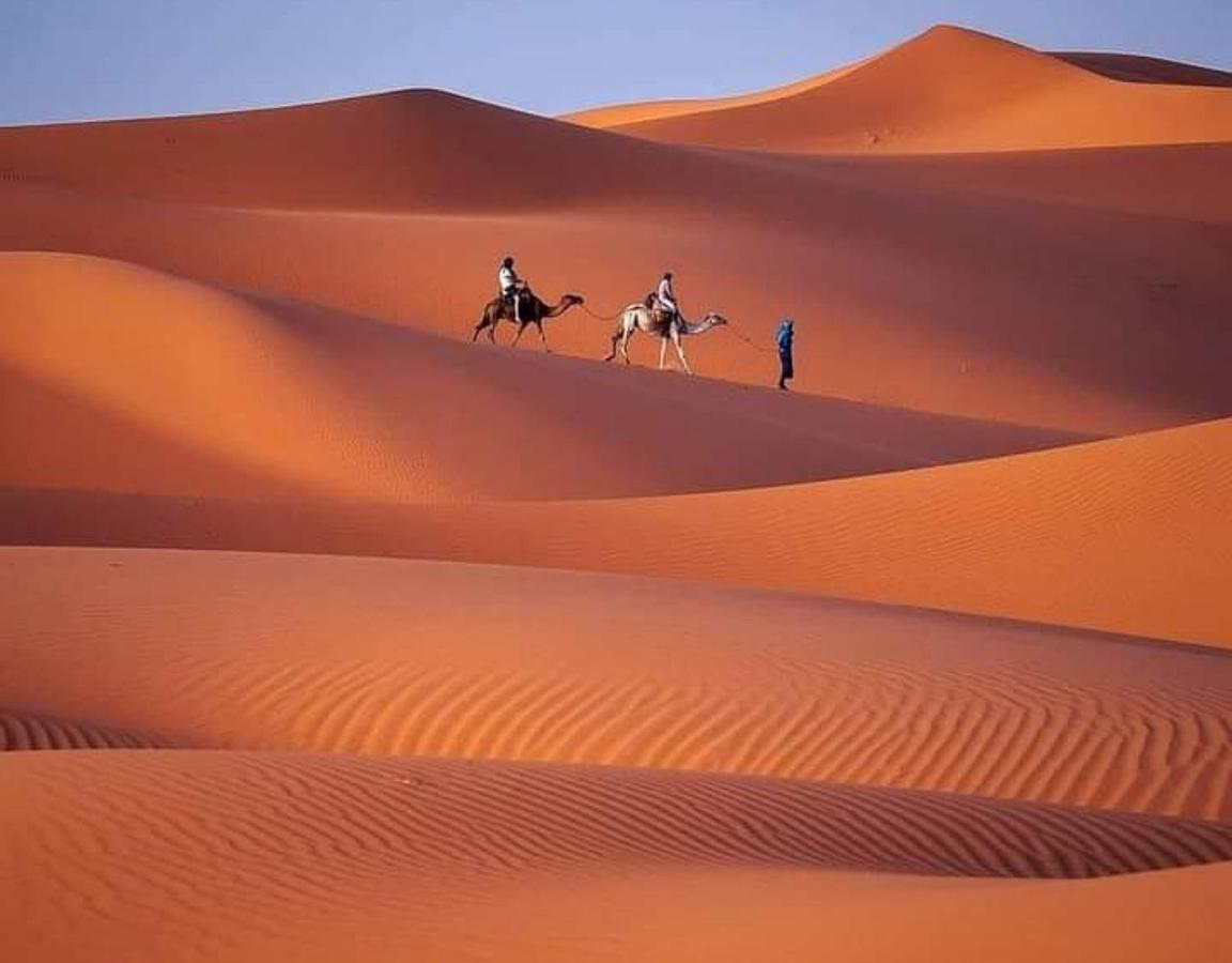 Milky Way Desert Camp 梅尔祖卡 外观 照片